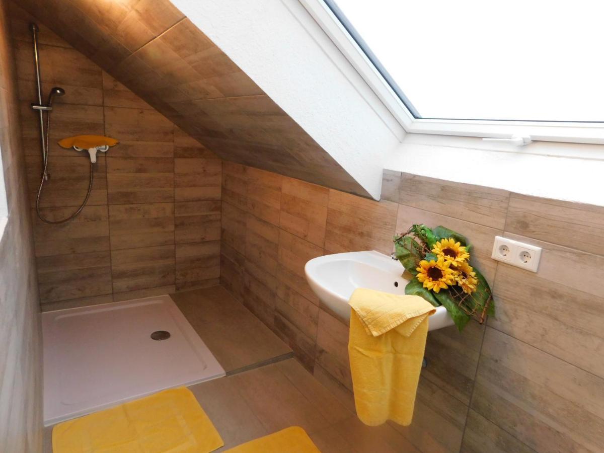 Ferienhaus Astenblick - Ideal Fuer Weihnachtsfeiern Und Familienfeiern Bietet Schlafplaetze Fuer Bis Zu 35 Personen Villa Winterberg Kültér fotó